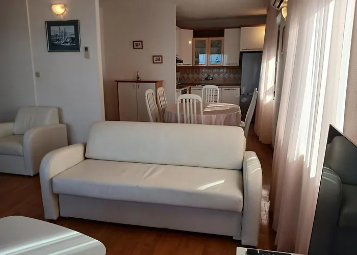 Apartments Villa Eden
