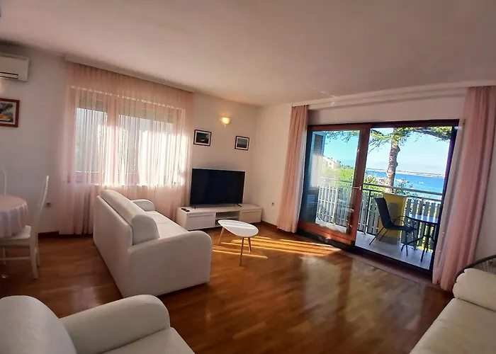 Apartments Villa Eden