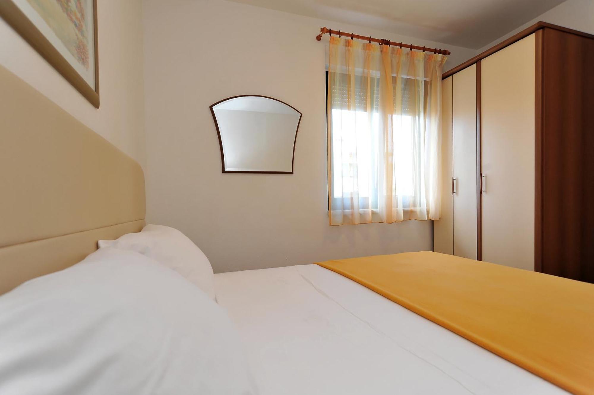 Eden Apartman